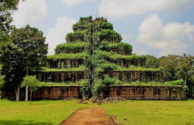 Koh Ker Temple